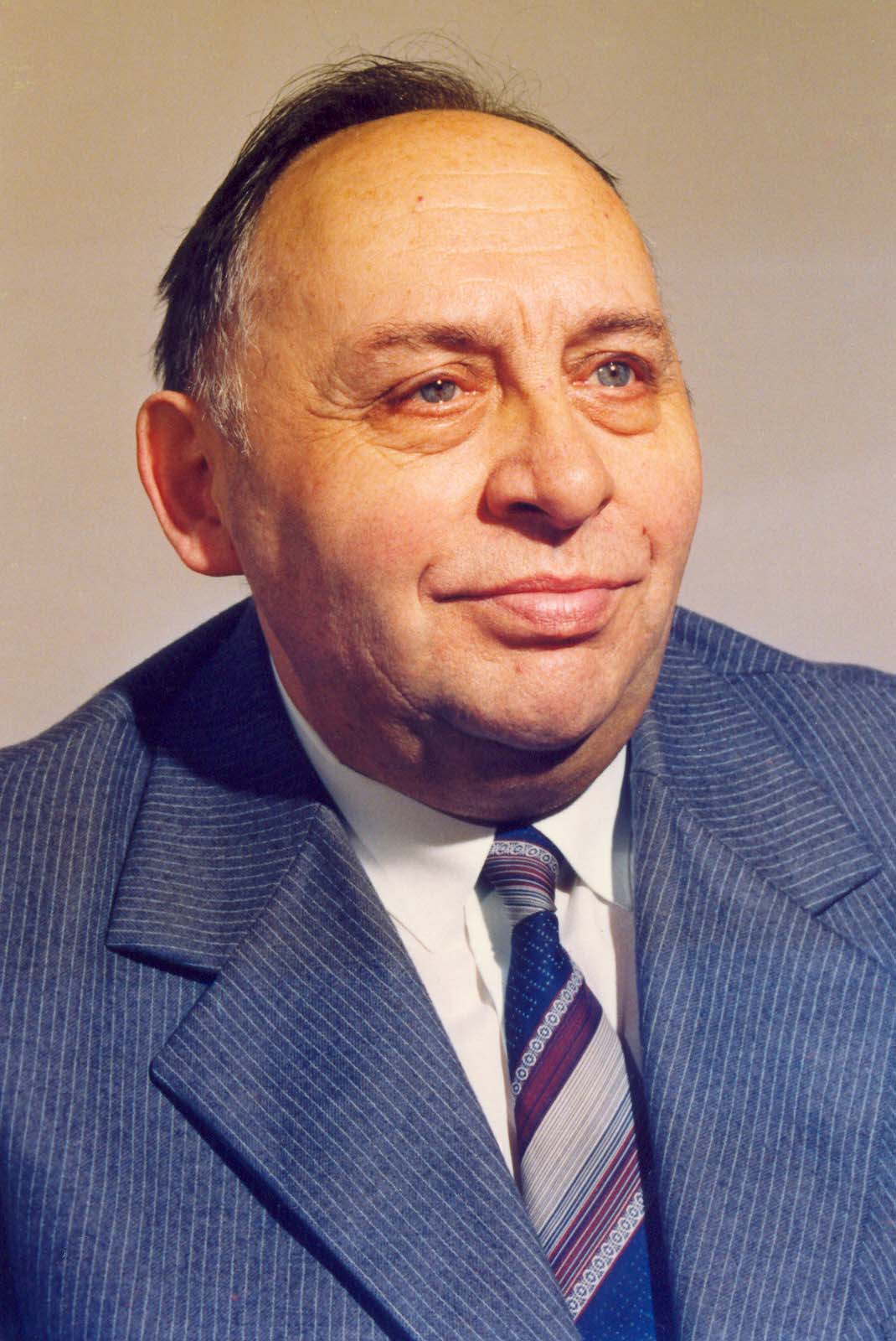Bojtár László